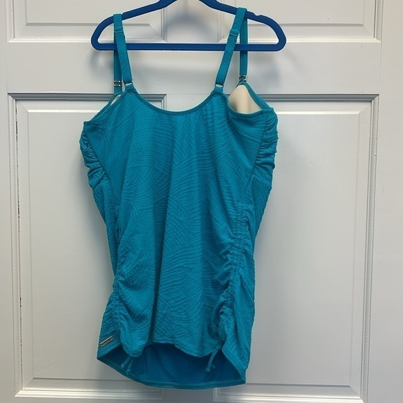 Fantasie Swim Ottawa Underwire Twist Front Tankini Top and Mid-Rise Biki… - Picture 4 of 15